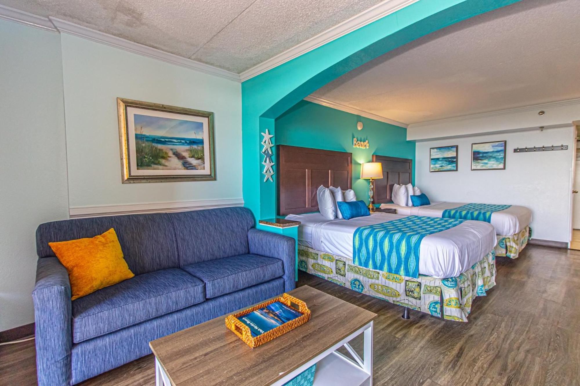 Oversized Ocean View Queen Suite With Beautiful Fireplace And Accents - Sleeps 4 Guests! Миртл-Бич Номер фото